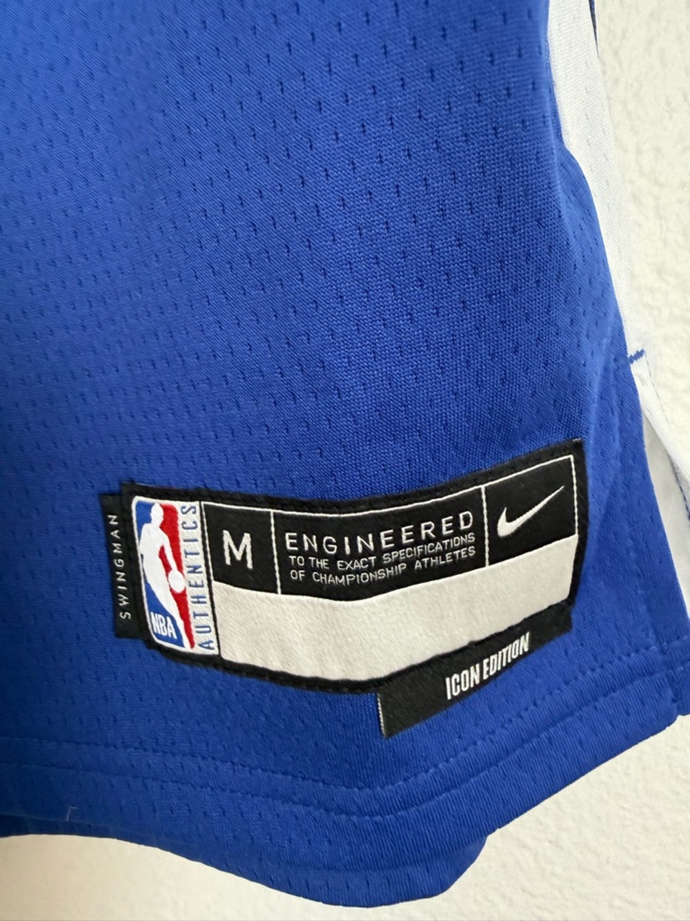 Nike Golden state warriors NBAbasketball Blue and Yellow Warriors Jersey # 30 - Picture 5 of 8